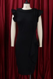 Черные повседневные однотонные платья в стиле пэчворк с оборками и разрезом с круглым вырезом