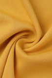 Camisetas amarelas com estampa casual patchwork decote oco
