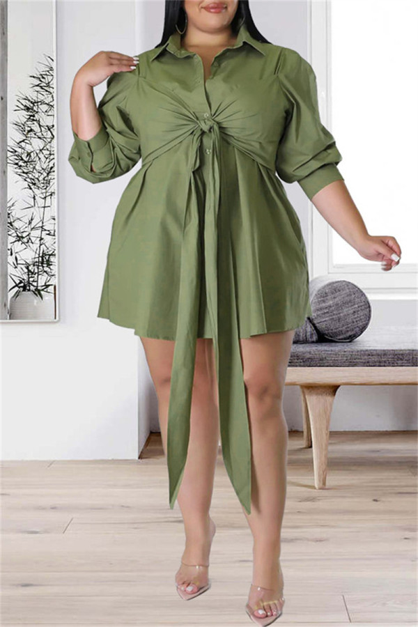 Зеленое модное повседневное однотонное лоскутное платье-рубашка с отложным воротником Платья больших размеров