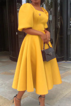 Желтые модные повседневные однотонные лоскутные платья с квадратным воротником