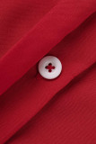 Gola de abertura assimétrica vermelha moda casual estampa carta sem manga duas peças