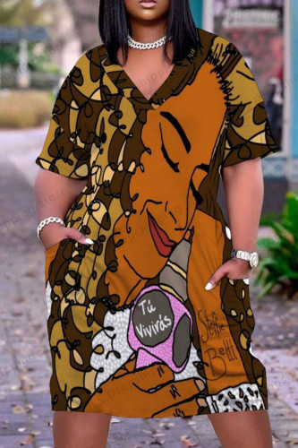 Желто-коричневые повседневные платья с V-образным вырезом в стиле пэчворк с принтом