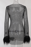 Negro sexy patchwork sólido transparente plumas o cuello lápiz falda vestidos