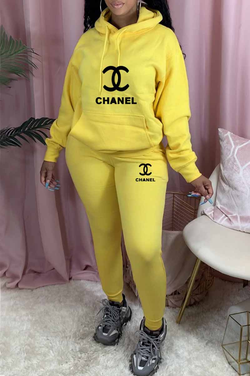 

Yellow Fashion Street Print Letter Hooded Collar Long Sleeve Two Pieces