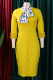Vestidos casuais amarelos de retalhos sólidos com fenda e gola O decote saia de um passo (contém lenços de seda)