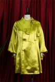 黄色のファッション カジュアルな無地パッチワーク ボウ半分タートルネック A ライン ドレス