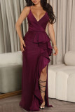 Rotes Mode-reizvolles festes rückenfreies Schlitz-V-Ausschnitt-Riemen-Kleid
