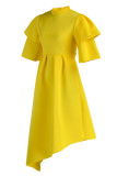 Желтое модное торжественное вечернее платье в стиле пэчворк на половину водолазки