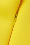 Robe de soirée jaune à col roulé et patchwork solide à la mode