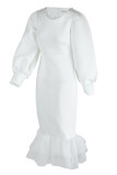 Vestido de noche de manga larga con cuello en O y rebordear de patchwork sólido sexy de moda blanca