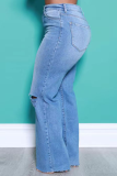 Blauwe modieuze effen gescheurde jeans in grote maten