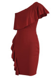 Vestidos de saia de um passo elegante de patchwork sólido com babados e gola oblíqua rosa vermelha