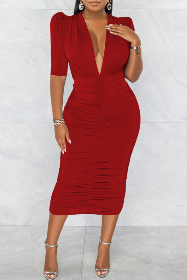 Vestidos de falda de un paso con cuello en V y pliegues sólidos casuales de moda roja