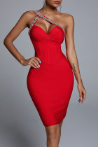Красное сексуальное вечернее платье в стиле пэчворк с косым воротником