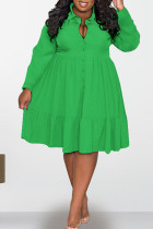 グリーン カジュアル ソリッド パッチワーク バックル フォールド ターンダウン カラー A ライン プラス サイズ ドレス