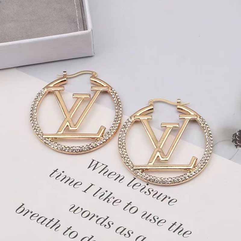 

Gold Simplicity Letter Hot Drill Earrings