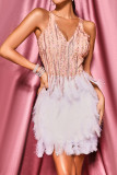 ピンクのセクシーなフォーマル パッチワーク スパンコール羽背中の開いた V ネックのイブニング ドレス
