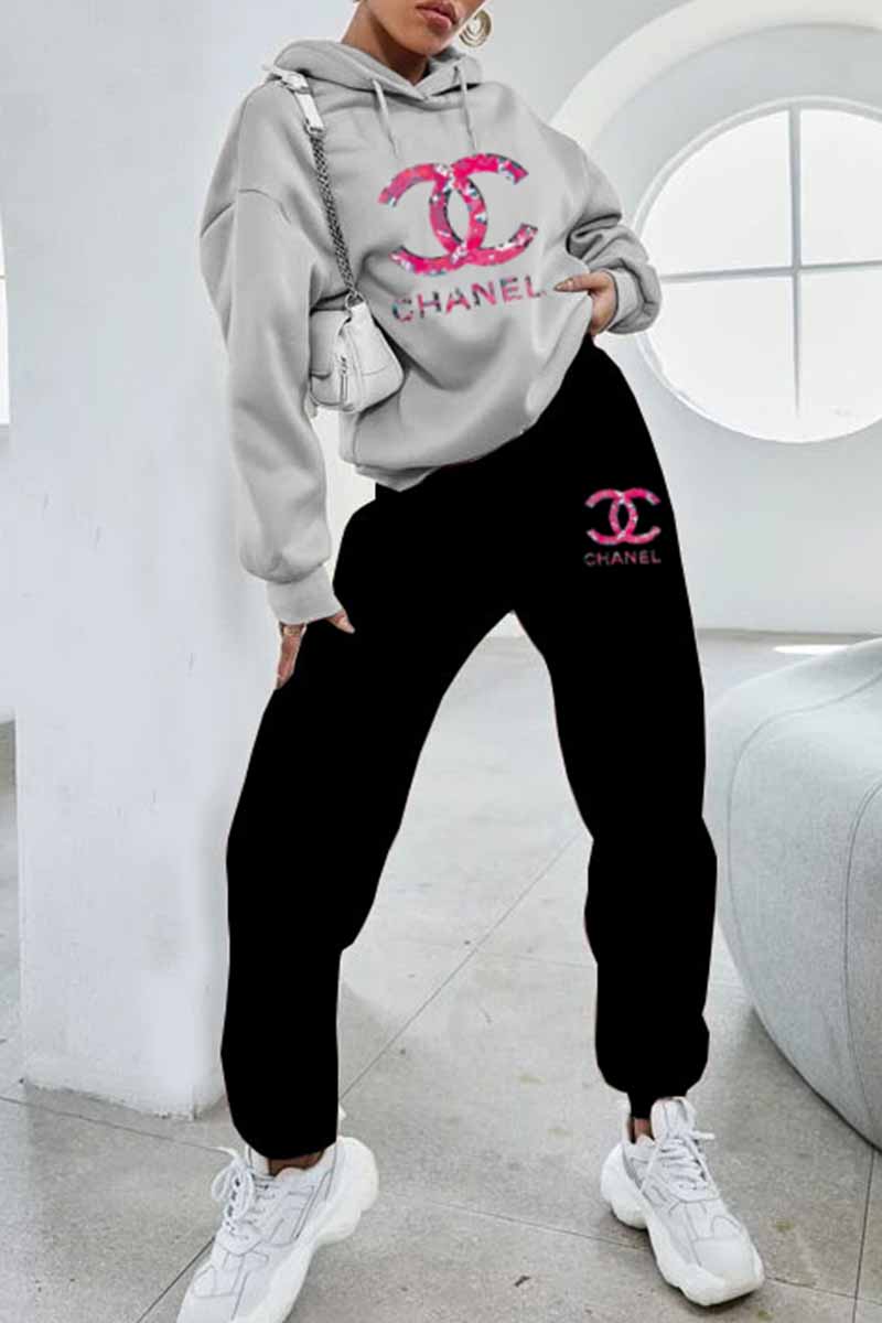 

Grey Street Print Letter Hooded Collar Long Sleeve Two Pieces