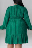 Grön Casual Solid Patchwork Vik V-ringad raka klänningar