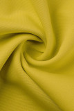 Желтые элегантные однотонные платья в стиле пэчворк с оборками и круглым вырезом