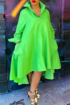 Зеленое модное повседневное однотонное платье с лацканами