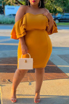 Gele sexy plus size effen rugloze off-shoulder jurk met korte mouwen