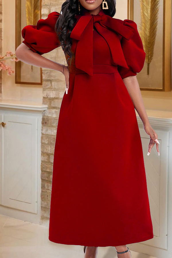 Vestidos de falda de pastel de cuello alto medio vendaje sólido de fiesta rojo