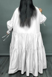 Белое повседневное однотонное платье-рубашка в стиле пэчворк с отложным воротником и пуговицами Платья больших размеров