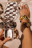 Zapatillas cómodas con cadenas de patchwork informales de moda dorada