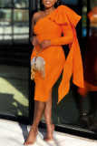 Vestidos de manga larga con cuello oblicuo sin espalda de retazos sólidos casuales de moda naranja