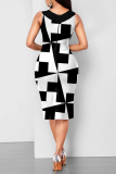 Vestidos de falda de lápiz con cuello en V de patchwork con estampado de calle en blanco y negro