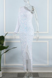 Белое сексуальное вечернее платье в стиле пэчворк с блестками и разрезом на спине с косым воротником