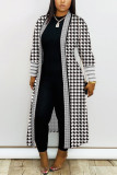 Prendas de abrigo de talla grande con cuello de cárdigan con estampado diario informal blanco y negro