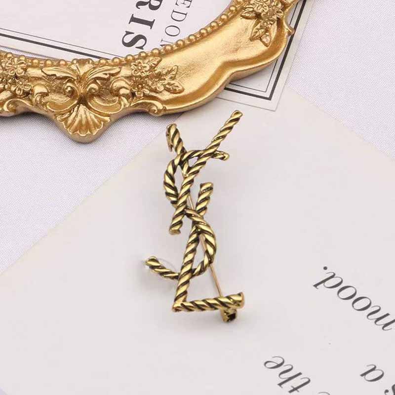 

Black Gold Elegant Letter Patchwork Brooch