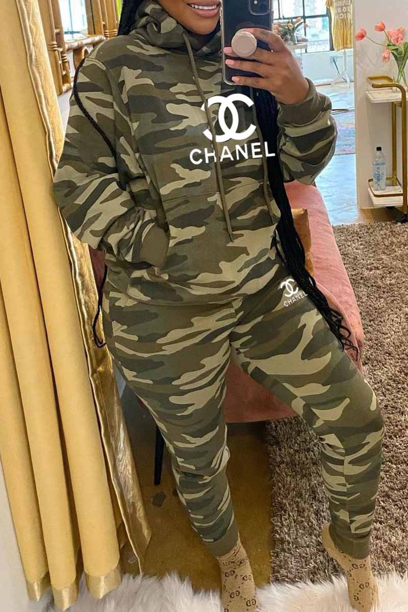 

Camouflage Casual Camouflage Print Letter Hooded Collar Long Sleeve Two Pieces