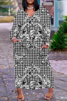 Robes droites noires décontractées à col en V et patchwork imprimé rue