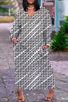 Robes droites décontractées à col en V et patchwork d'impression de rue noir blanc