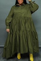 アーミーグリーンカジュアルソリッドパッチワークボタンフォールドターンダウンカラーシャツドレスプラスサイズドレス