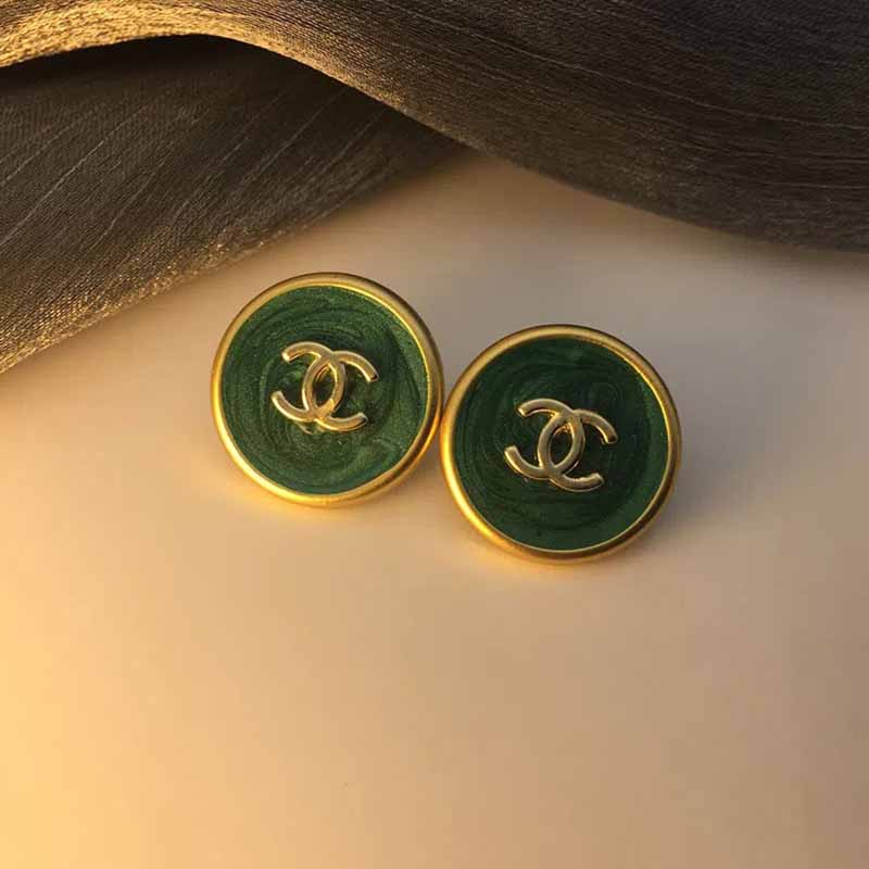 

Green Elegant Letter Patchwork Earrings