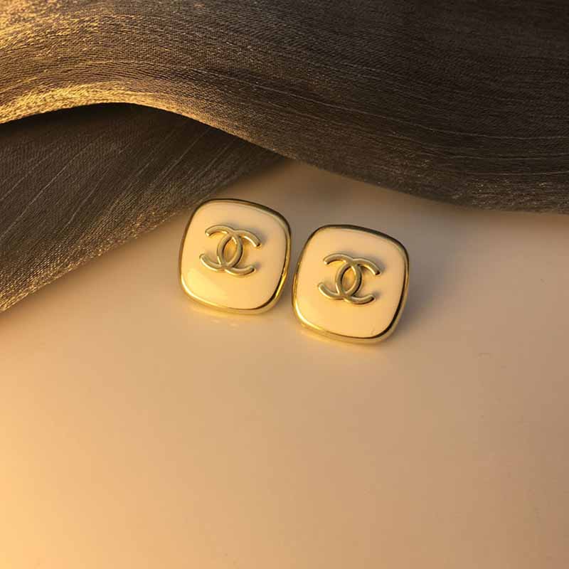 

White Simplicity Letter Patchwork Earrings