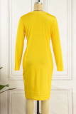 Желтые повседневные прямые платья с круглым вырезом и принтом в стиле пэчворк