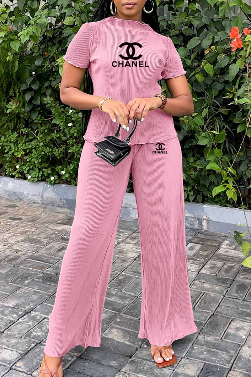 

Pink Elegant Print Letter O Neck Short Sleeve Two Pieces