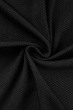 Черные повседневные платья с длинными рукавами и разрезом с принтом