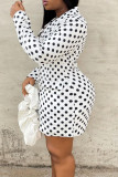 Zwart-wit casual print polka dot patchwork knopen turn-back kraag bedrukte jurk plus size jurken