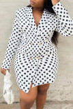 Zwart-wit casual print polka dot patchwork knopen turn-back kraag bedrukte jurk plus size jurken
