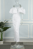 Белое элегантное однотонное вечернее платье в стиле пэчворк с открытыми плечами Платья