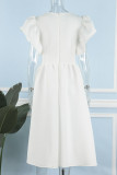 Белое элегантное однотонное вечернее платье в стиле пэчворк с воланами и V-образным вырезом Платья