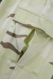 Pantalones casuales de camuflaje con estampado de patchwork regular de cintura alta verde
