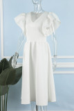 Weißes, elegantes, solides Patchwork-Volant-V-Ausschnitt-Abendkleid