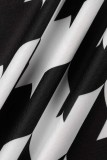 ブラック カジュアル プリント スリット タートルネック ノースリーブ ドレス プラス サイズ XNUMX ピース